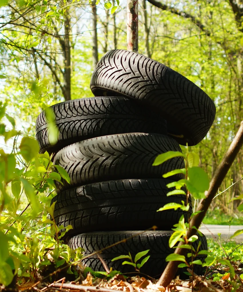 illegal-disposal-of-used-tyres-2025-02-09-00-55-33-utc
